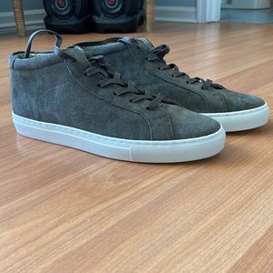 Banana Republic Richerd Mid-top Suede Sneakers  *New Unworn*